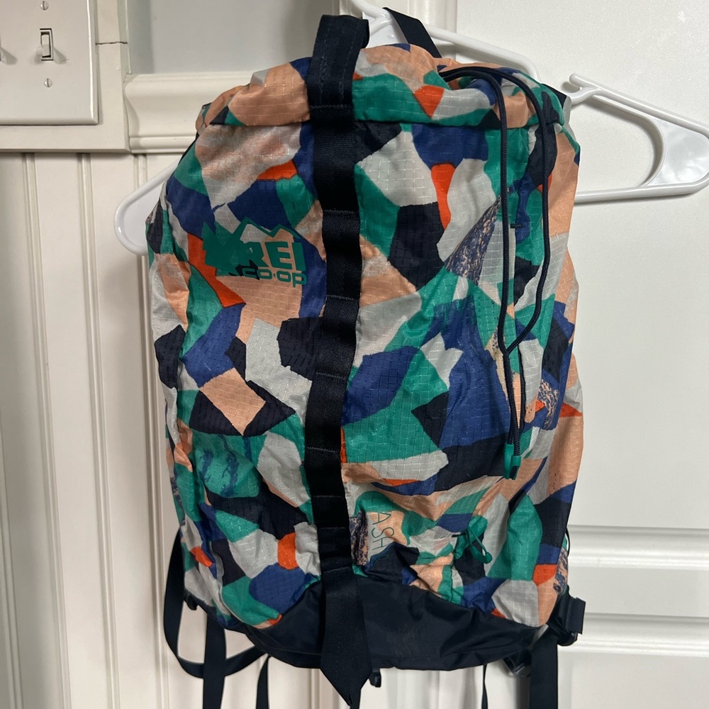 REI Co-op Flash 18 Print Pack